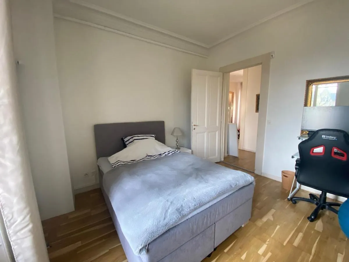 Residence Mont-Blanc 20 Villa Genf 0*,
